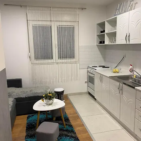 Διαμέρισμα Sara 2